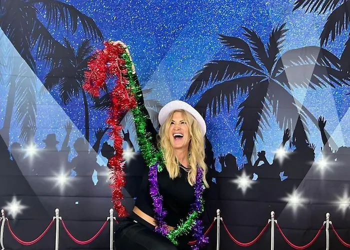 Townhaus-rhens 8 Schlafzimmer, Sauna, Weinkeller, Fotostudio, Hunde Willkommen Rhens